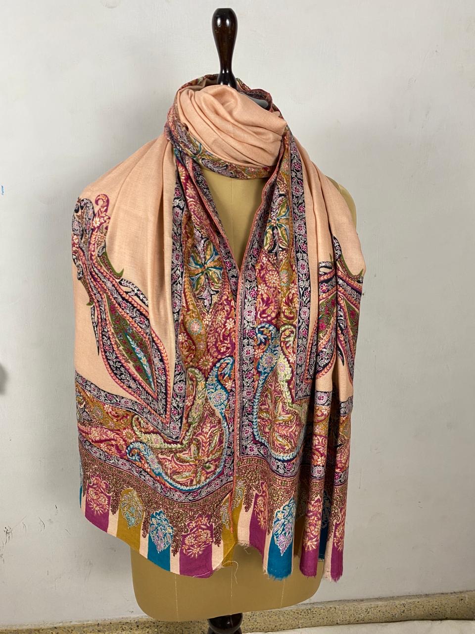 Women Shawl with Pala and border